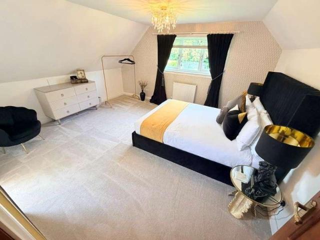 House for sale in Pitcairn, Caskieberran