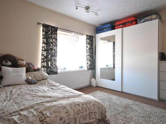 House for sale in Dagenham, Becontree Heath