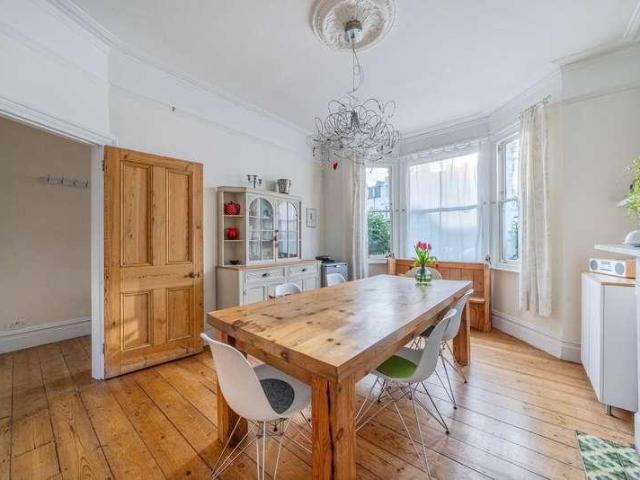 House for sale in Norbiton, Greater London
