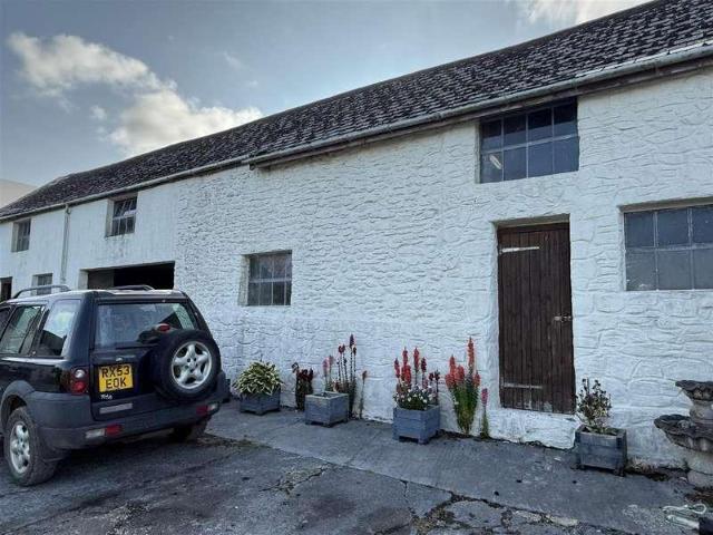 House for sale in Llangeler, Sir Gaerfyrddin / Carmarthenshire