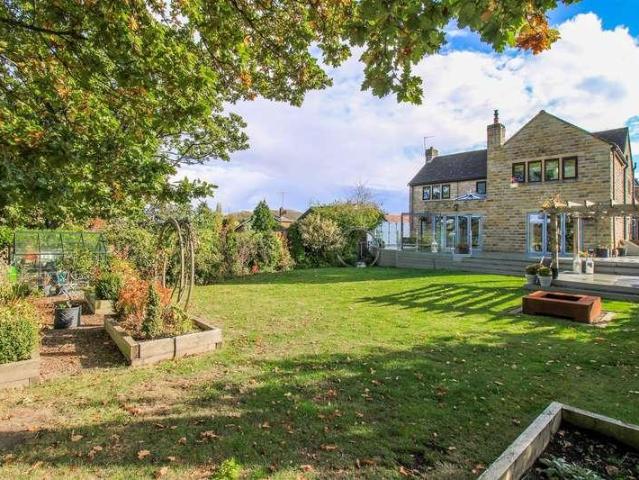 House for sale in Wrenthorpe, Wakefield