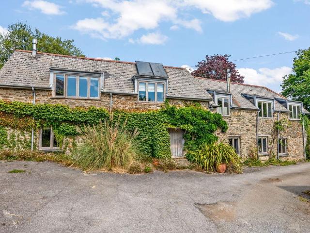 House for sale in Strode, Devon