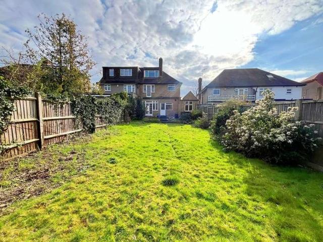 House for sale in Lane, Greater London
