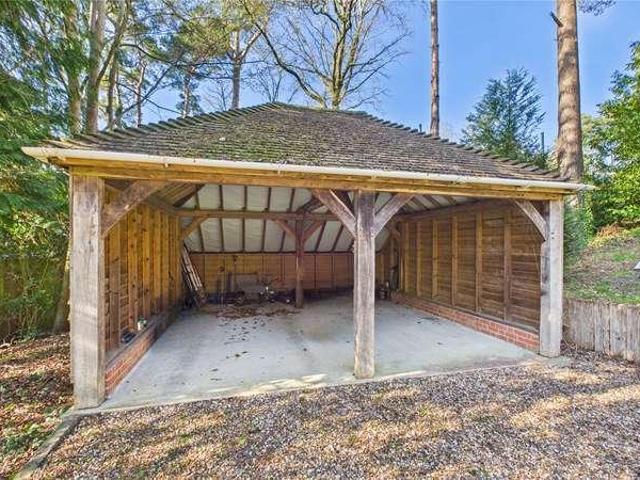 House for sale in Heatherside, Heol-las