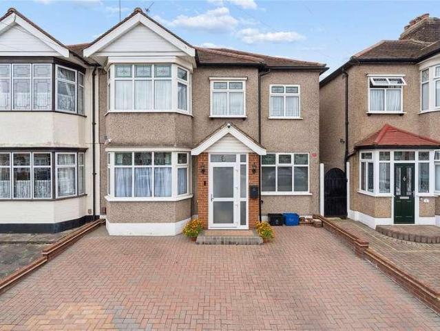 House for sale in Chadwell Heath, Greater London