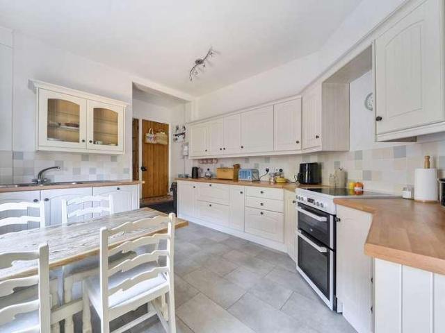 House for sale in Yeovil, Somerset