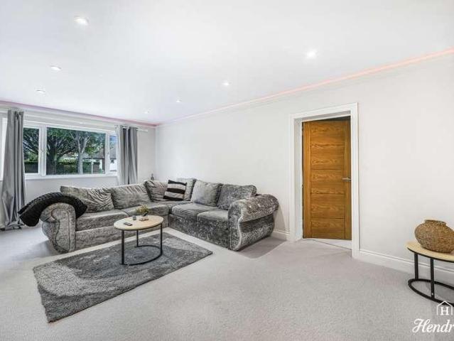 House for sale in Alton Barnes, Essex