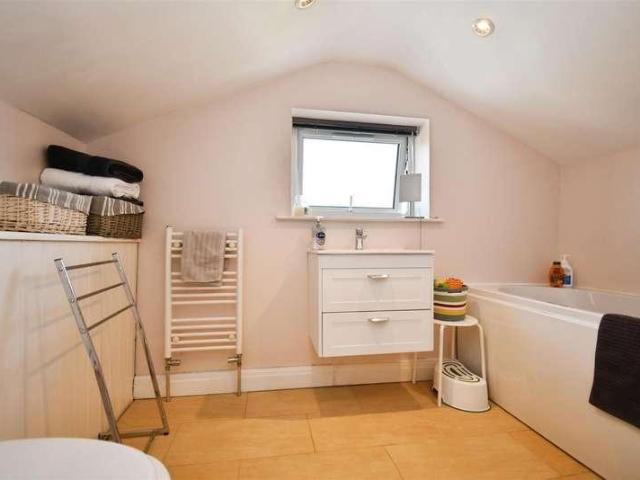 House for sale in Kirk Ella, East Riding Of Yorkshire