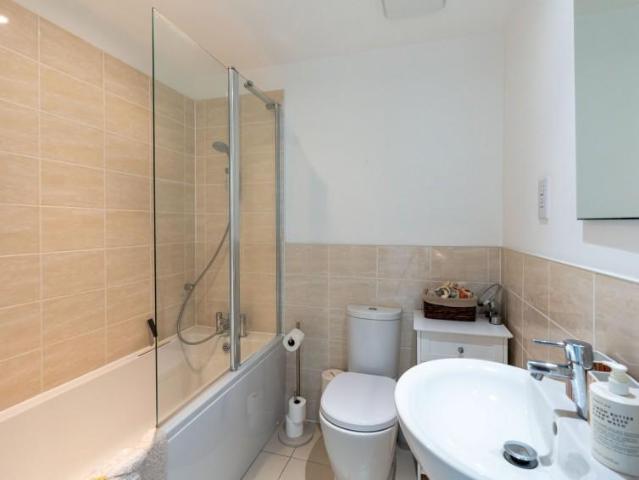 House for sale in Highcroft, Berrick Salome