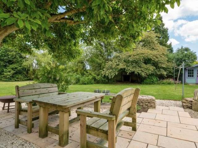 House for sale in Minchinhampton, School House