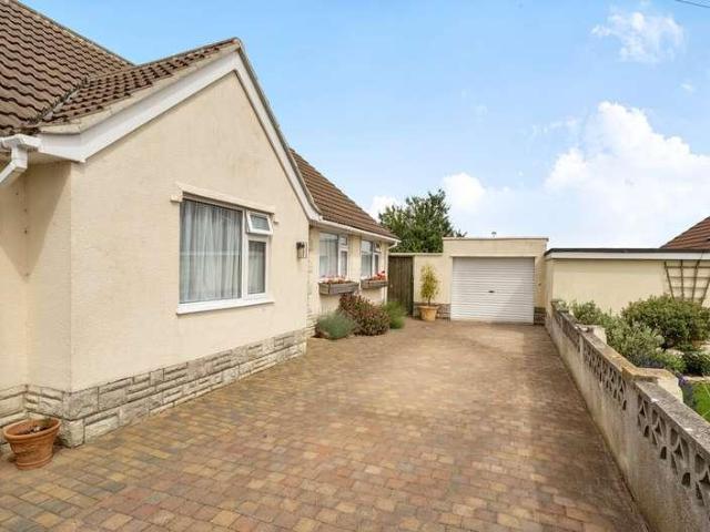 House for sale in Woolavington, Somerset
