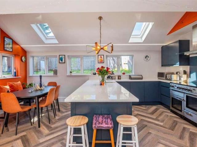 House for sale in Barnard's Green, Forthampton
