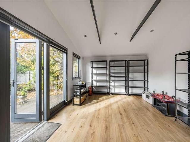 House for sale in New Malden, Greater London