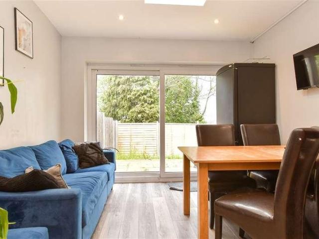 House for sale in Northumberland Heath, Greater London