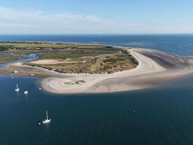 House for sale in Littlecote, West Sussex