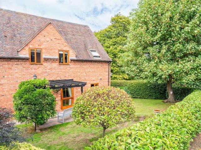 House for sale in Crookhill, Worcestershire