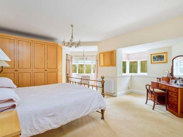 House for sale in Middleton Estate, Bradford