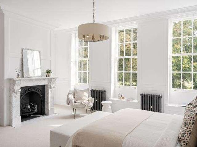 House for sale in London Borough of Hounslow, Greater London