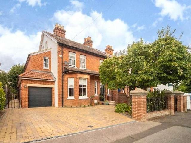 House for sale in Maidenhead