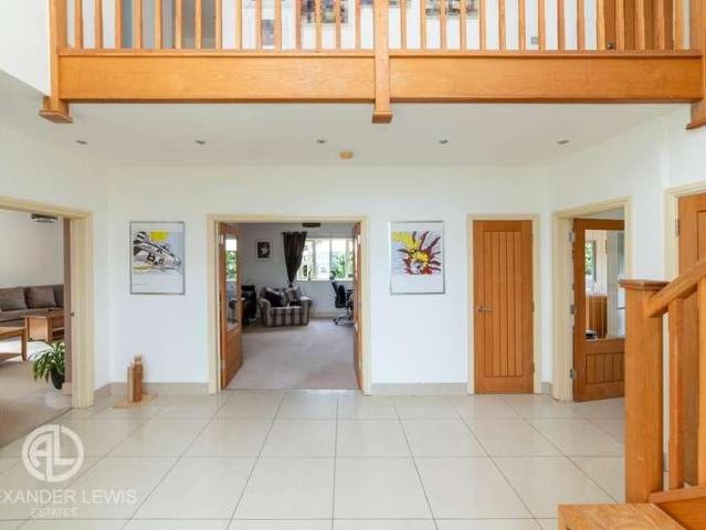 House for sale in Bedfordshire
