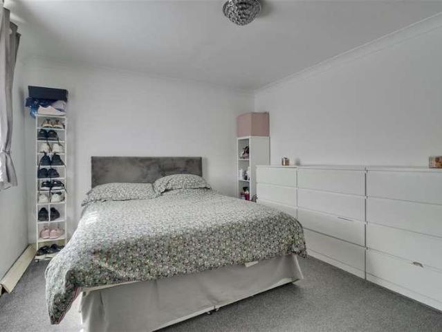House for sale in Wecock, Spring Vale