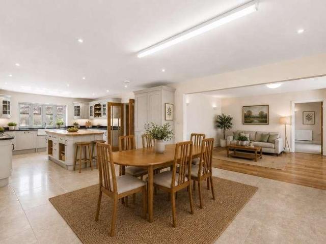 House for sale in Compton Dundon, Somerset