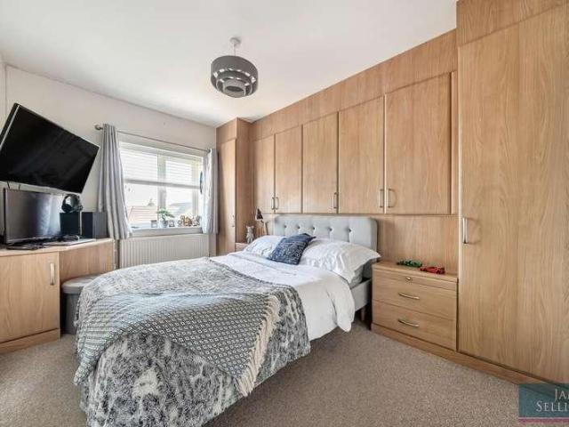House for sale in Pinfold, Leicestershire
