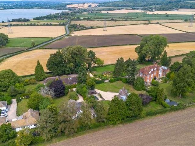 House for sale in Dromore, Oxfordshire