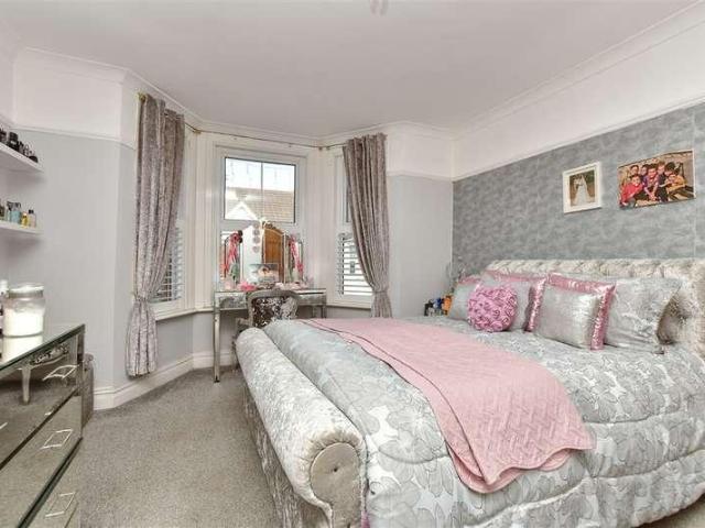 House for sale in Hale, Gillingham
