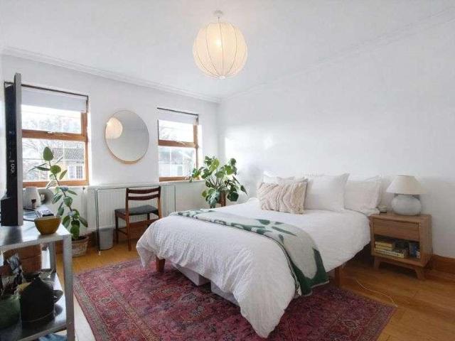 House for sale in Homerton, Greater London