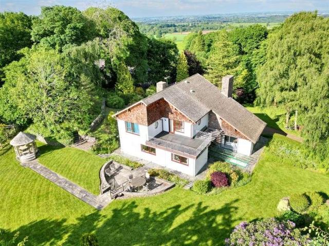 House for sale in Woodhouse Eaves, Elmfield