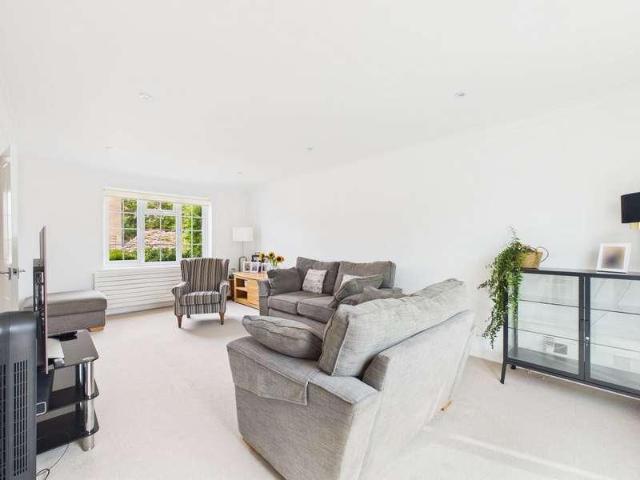 House for sale in West Worthing, Worthing