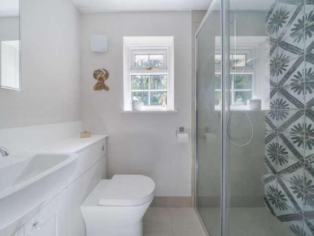 House for sale in Fole, Surrey
