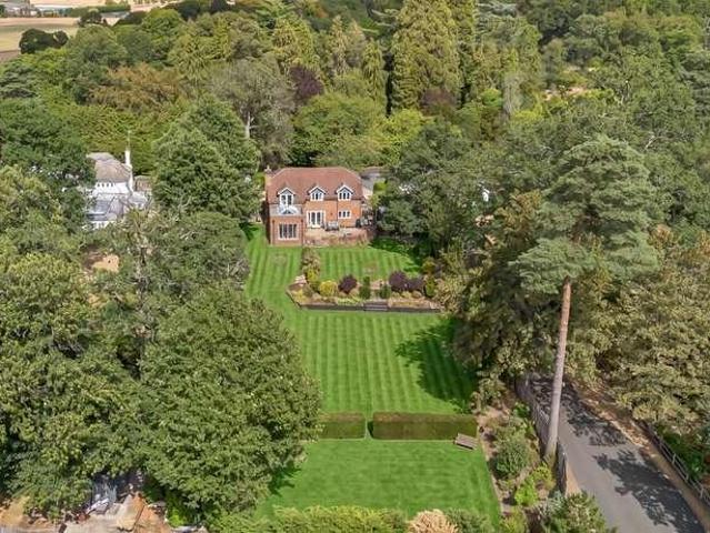 House for sale in Shackleford, Westborough