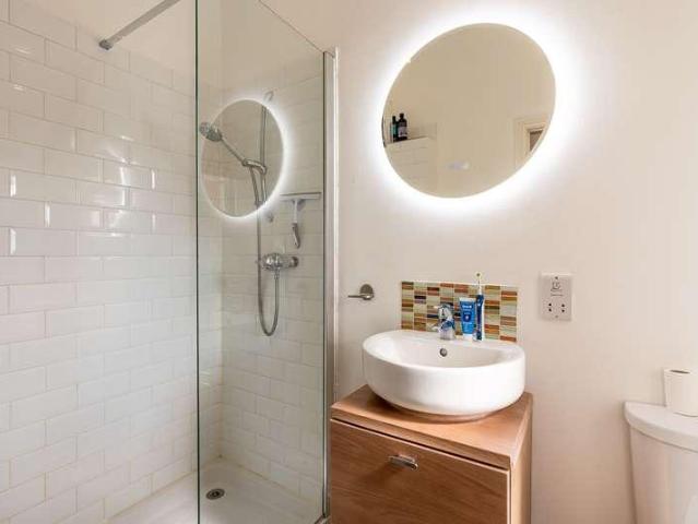 House for sale in Caldecott, Dromore