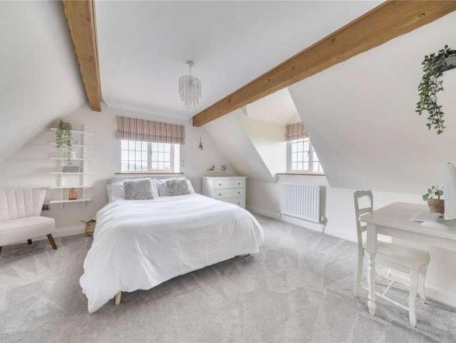 House for sale in Thatcham, West Berkshire