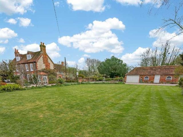 House for sale in Shillingford, Berrick Salome