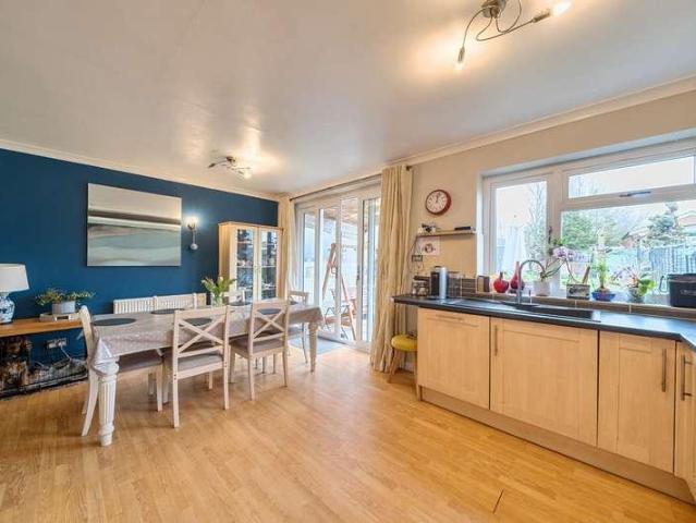 House for sale in Lane, Greater London