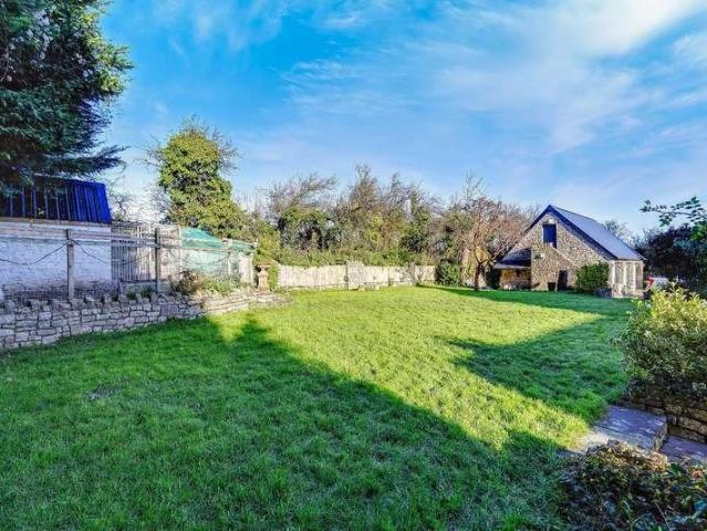 House for sale in Llanbethery, Wales
