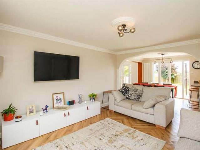 House for sale in Durkar, West Yorkshire