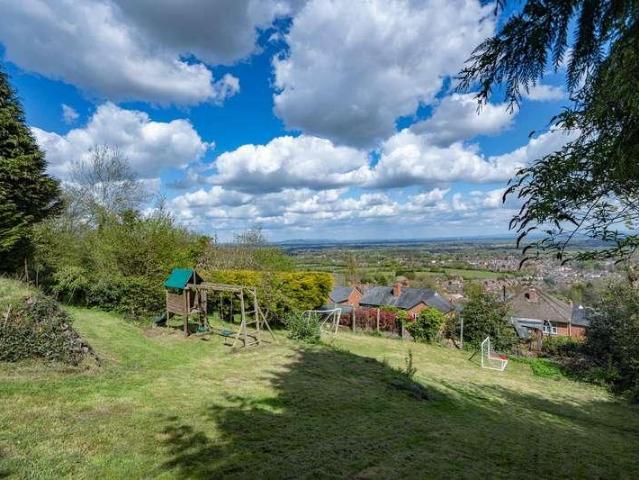 House for sale in Forthampton, Worcestershire