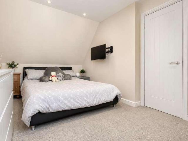 House for sale in Chipping Hill, Essex