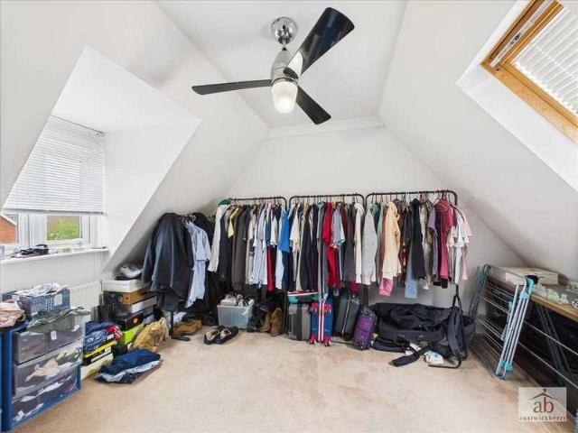 House for sale in California, Key Street