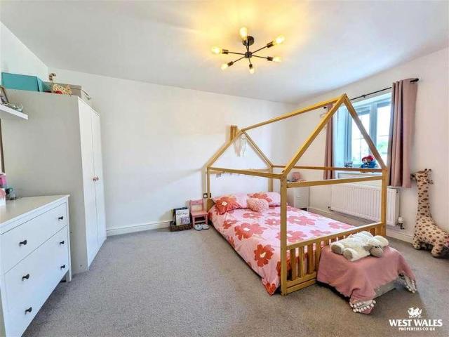 House for sale in Carmarthen, Wales