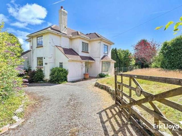 House for sale in Broadsands, Galmpton