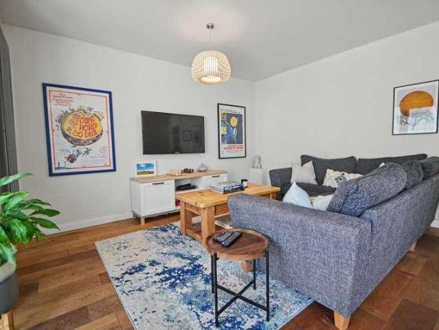 House for sale in Brambridge, Hampshire