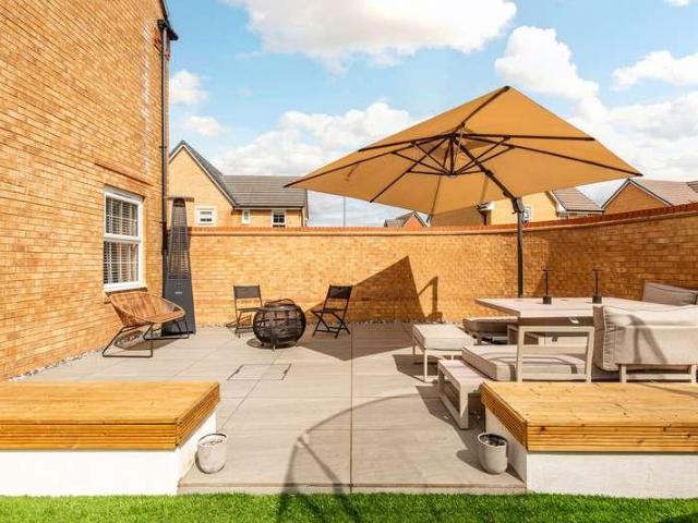 House for sale in Brooklands, Milton Keynes