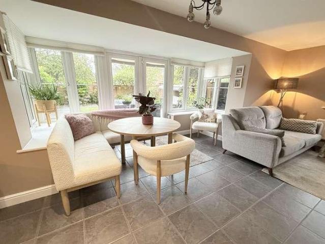 House for sale in Hood Manor, Warrington