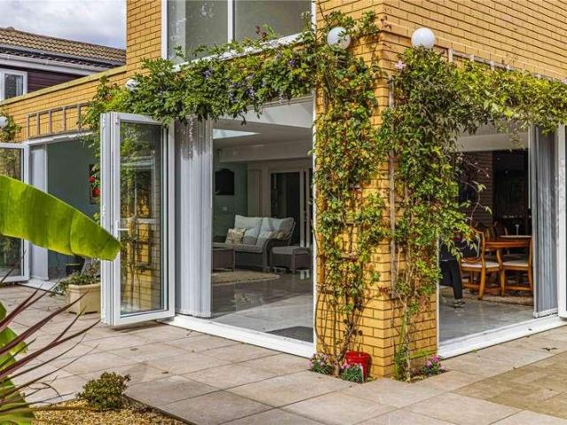 House for sale in Holywell, Studham