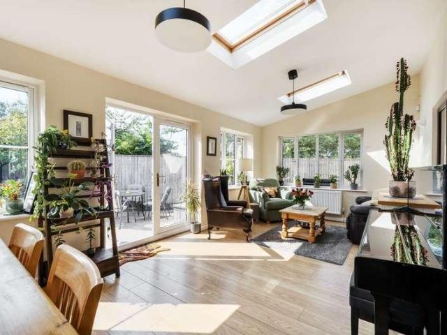 House for sale in Meare, Westhay